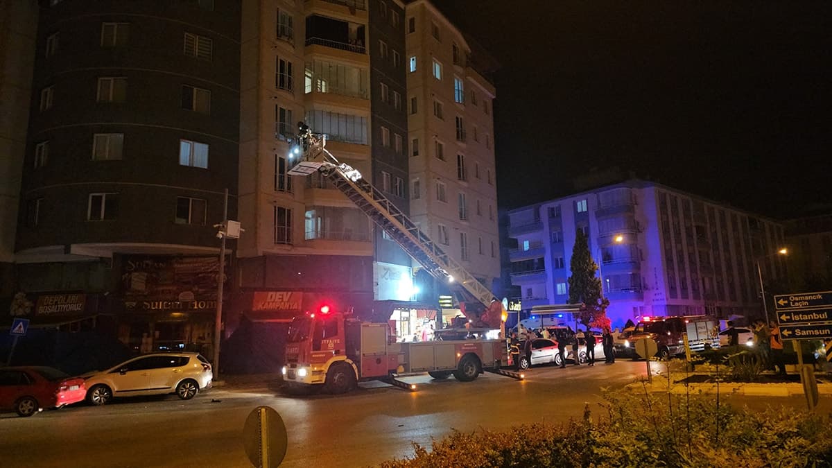 Çorum'da kötü koku nedeniyle evde bir ceset bulundu