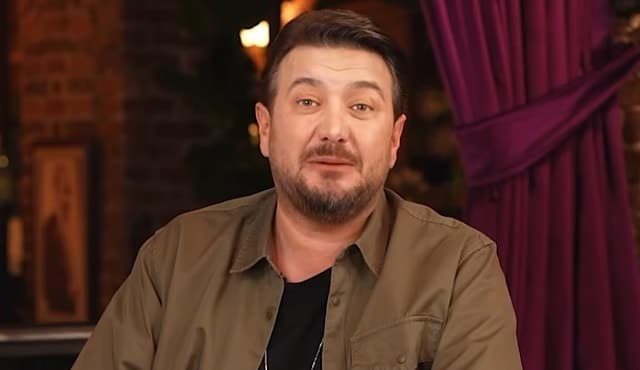 Onur Büyüktopçu annesiyle ilgili dikkat çekici açıklamalarda bulundu