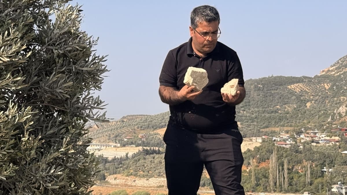 Yürüyüşte ayağına takılan taş, biyologun ihracat yapmasını sağladı