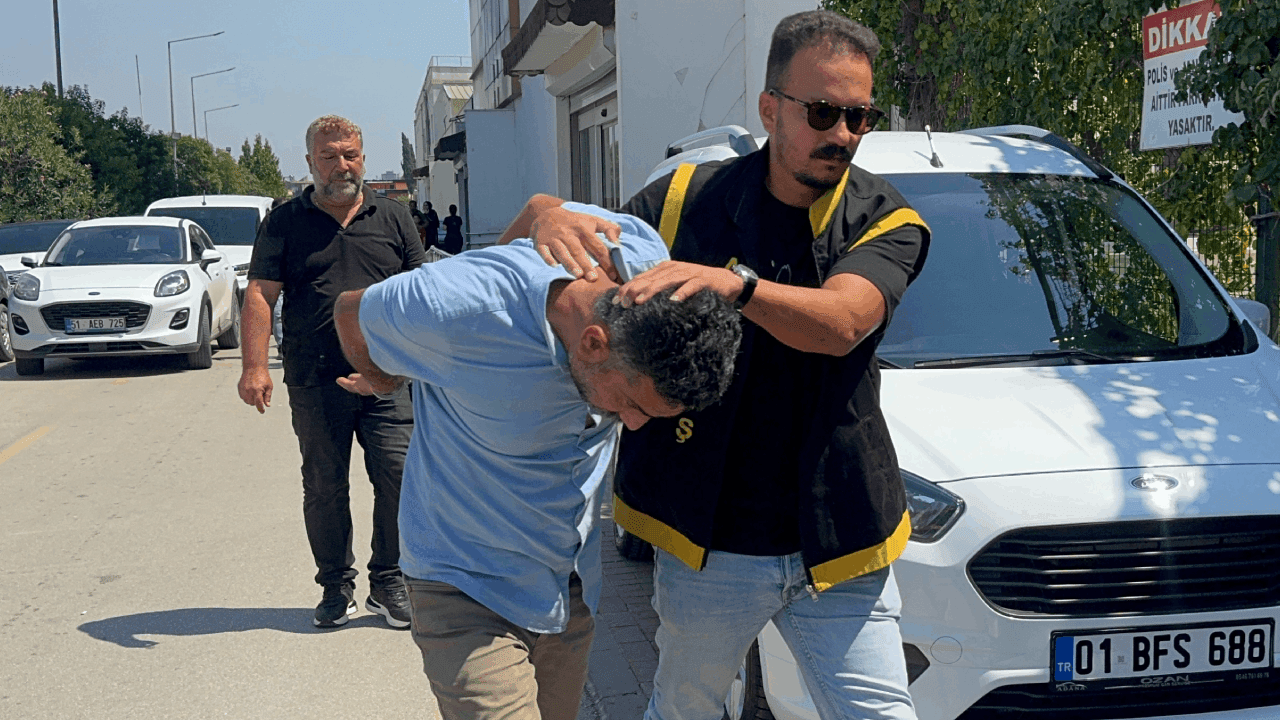 Alacak kavgasında baba ve oğlu öldürüldü, katil zanlısı tutuklandı