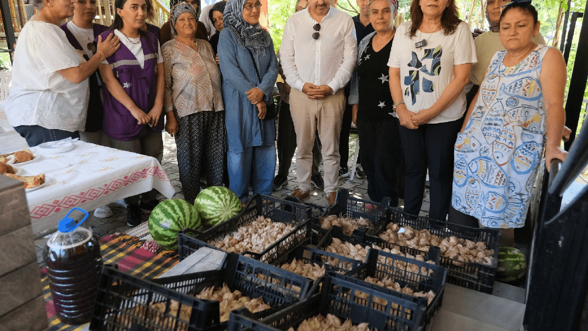 Kozan'da toprak zenginliği 15 günde ortaya çıktı