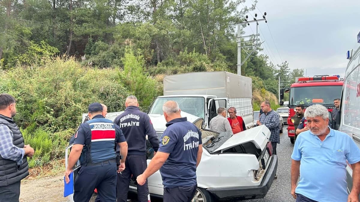 Aydın'da otomobil ve kamyonet çarpıştı: 1 ölü, 2 yaralı