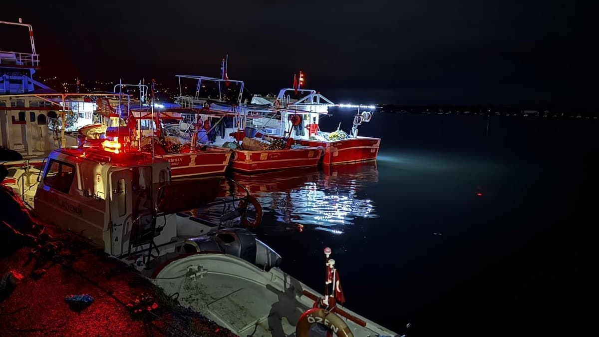 Denizde olta balıkçısı ölü bulundu