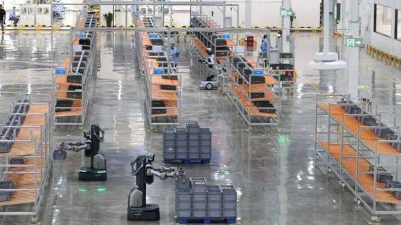 İnsansı robotlar, kendi fabrikalarında her 10 dakikada bir yeni robot üretiyor