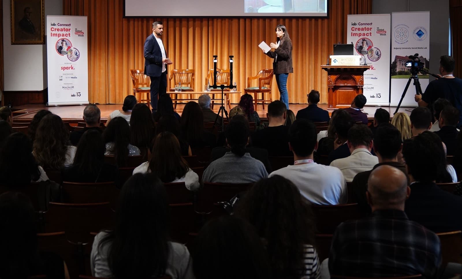 UniChallenge Tech 8. Dönemini Tamamladı: Gençler Teknoloji İçin Bir Araya Geldi