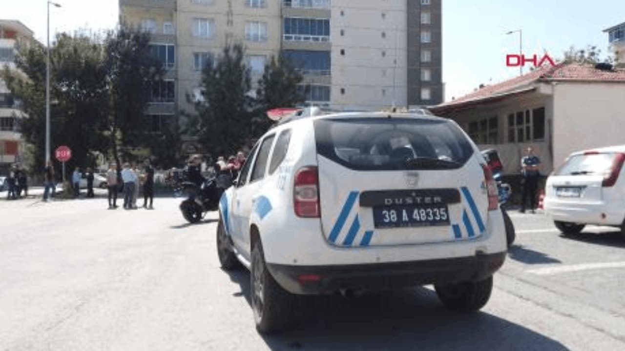 Melikgazi'de kıraathanede tartışma: Çalışan husumetlisini vurdu
