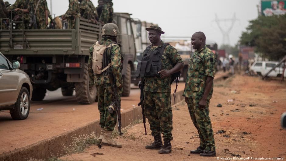 Amnesty International reports Nigeria airstrike kills 100 civilians at market