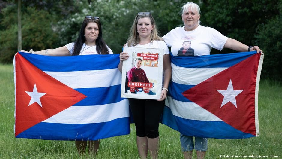 Cuban Germans react to Trump's threats wih hope and fear