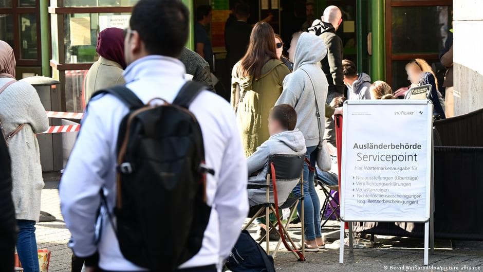 Challenges in Retaining Skilled Migrants in Germany's Labor Market