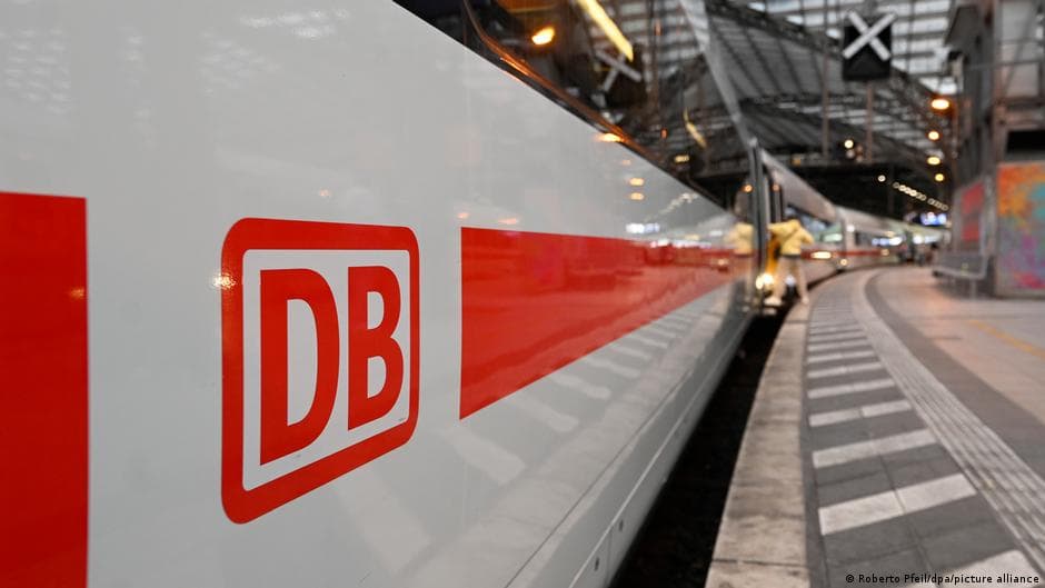 Deutsche Bahn Suspends Train Services Nationwide Due to Radio System Failure
