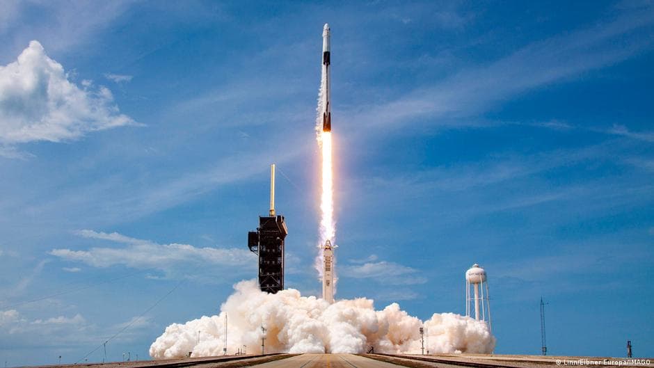 SpaceX Files for IPO, Potentially Raising $75 Billion in Historic Market Debut