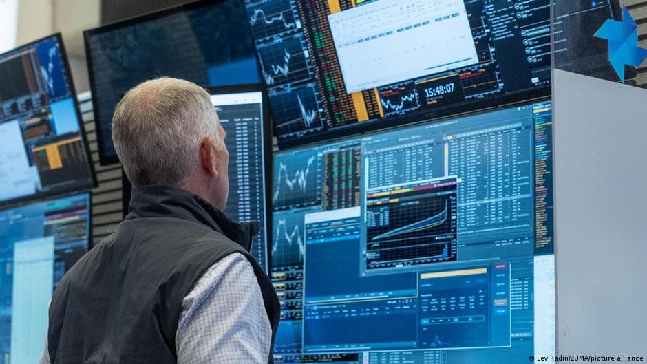 Norway's Sovereign Wealth Fund Cautions on Potential Stock Market Risks