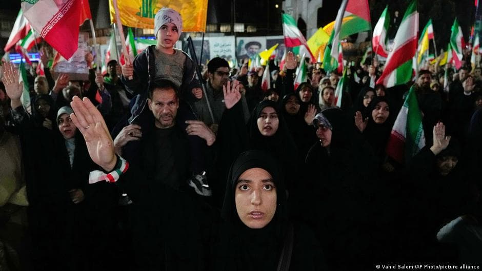 Iranian Hardliners Concerned About Losing Influence in US Negotiations