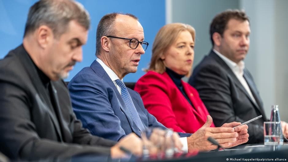 Survey Reveals Nearly Half of Germans Oppose Current Conservative Coalition Government