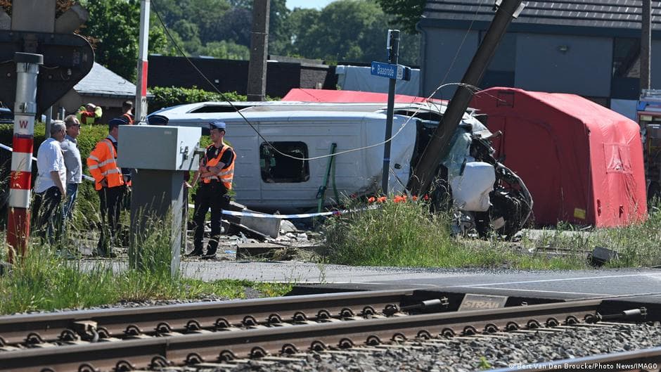 Train Strikes School Bus Near Brussels, Resulting in Multiple Fatalities