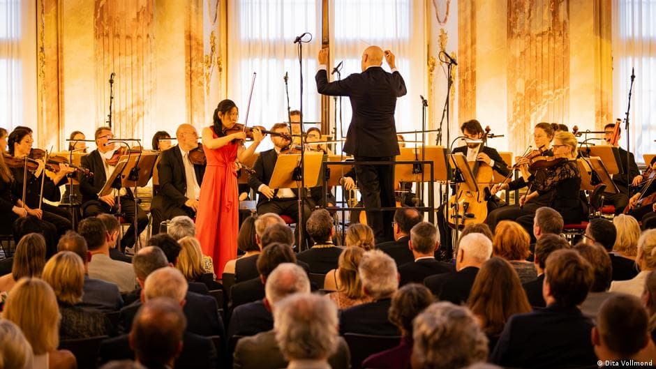 Exploring Mozart's Influence Amidst Crisis at Mozartfest Würzburg