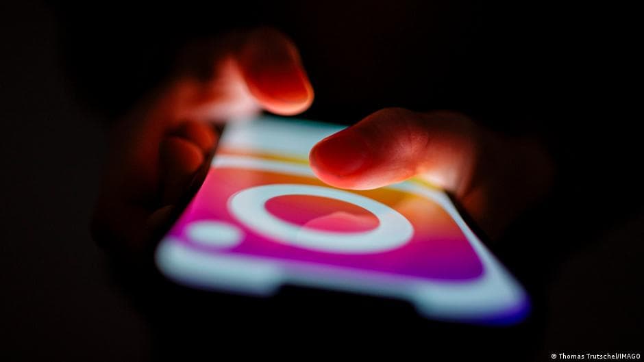 French Lawmakers Approve Social Media Ban for Minors Ahead of School Year
