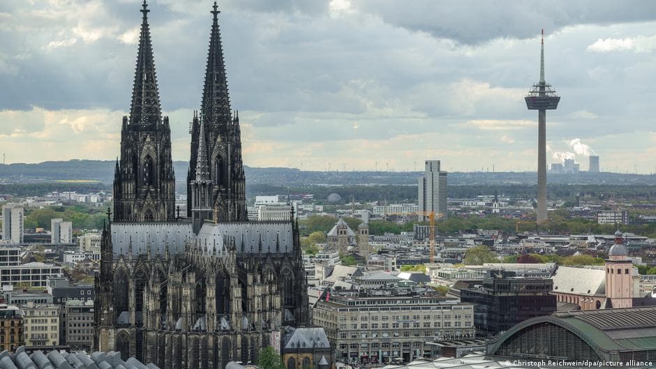 Cologne Cathedral to Implement €12 Entry Fee for Tourists Starting in July