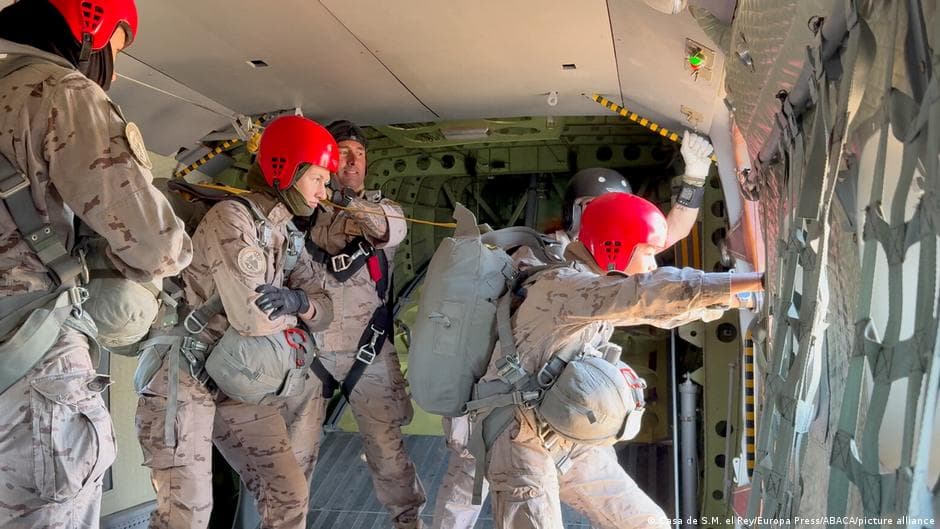 Princess Leonor of Spain Becomes First Royal to Complete Parachute Training