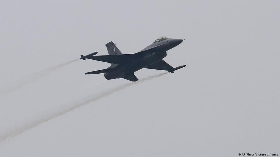 Pakistan Launches Airstrikes in Afghanistan, Taliban Reports 13 Casualties