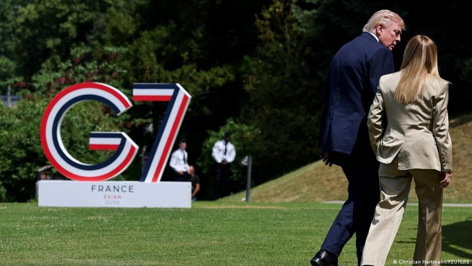 Italian Prime Minister Meloni Responds to Trump's 'Begged for a Picture' Remark