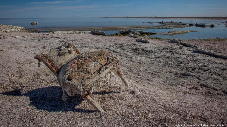 California's Salton Sea Faces Severe Drying, Impacting Local Air Quality