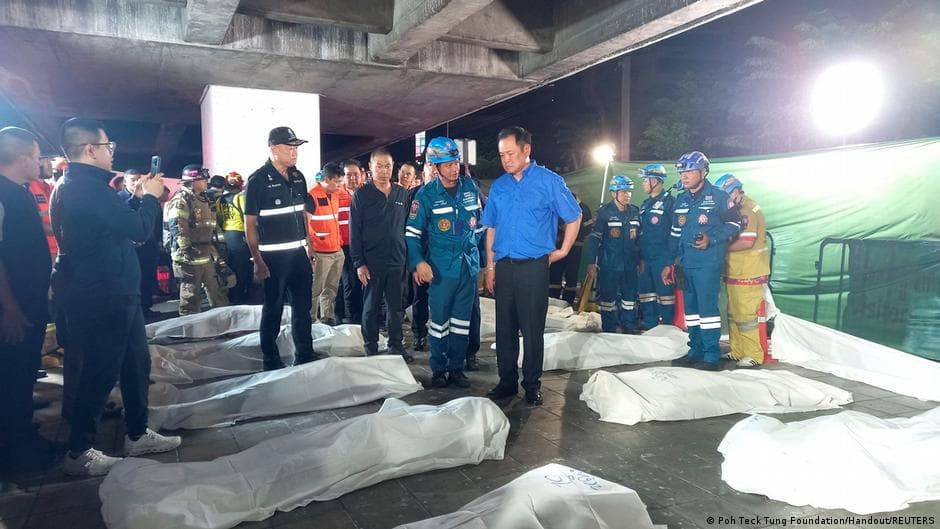 Bangkok Bar Fire Death Toll Rises to 30 as Investigation Begins
