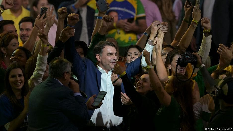 Flavio Bolsonaro Receives Party Endorsement to Challenge Lula in Brazil's Elections
