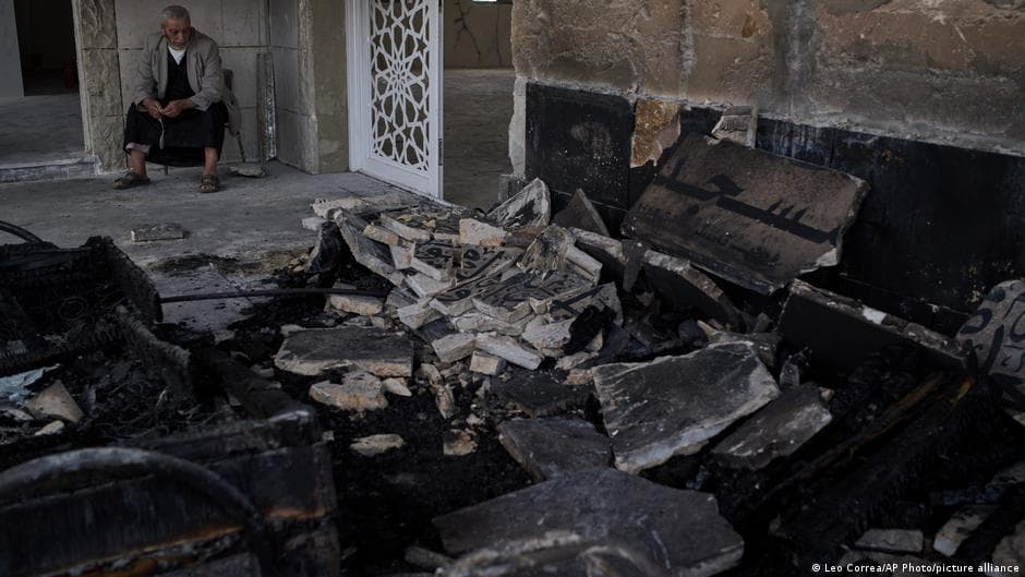 Israeli Settlers Set Fire to Mosques in the Occupied West Bank