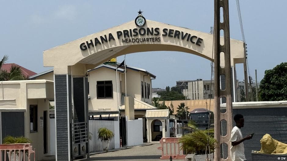 Ghana's Community Service Bill Aims to Alleviate Prison Overcrowding