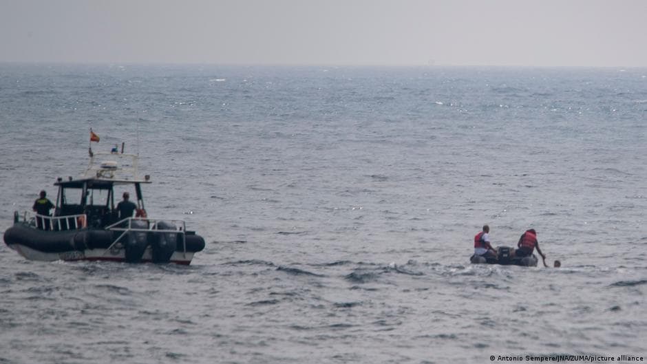 Hundreds of migrants attempt to swim to Ceuta, prompting rescue efforts by authorities
