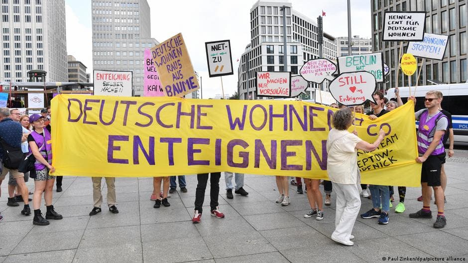 Berlin's Left Party Considers Expropriating Major Real Estate Firms