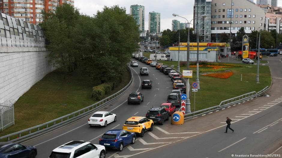 Russia Faces Fuel Shortages Amid Attacks on Oil Refineries