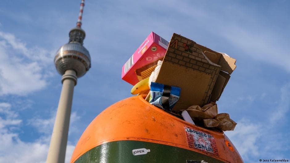 Survey Reveals Decline in Germans' Fascination with Berlin