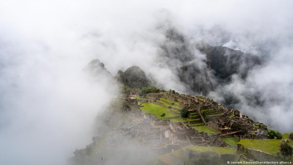 Fire near Machu Picchu claims one life and injures two others