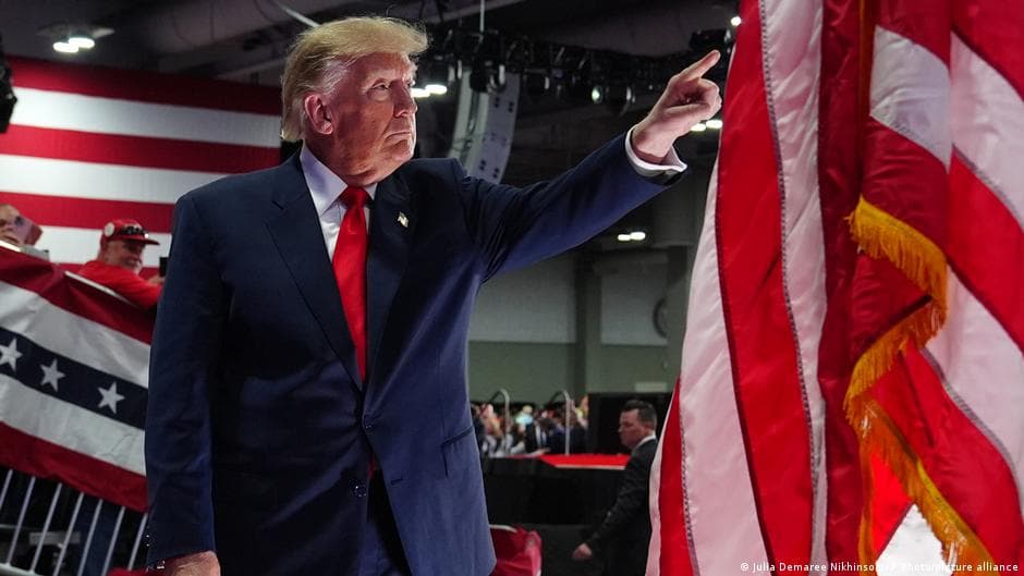 Trump Criticizes Zelenskyy, Suggests Ukraine Needs New Leadership
