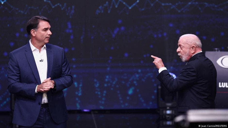 Lula and Bolsonaro Engage in Intense Debate Ahead of Brazilian Election Runoff