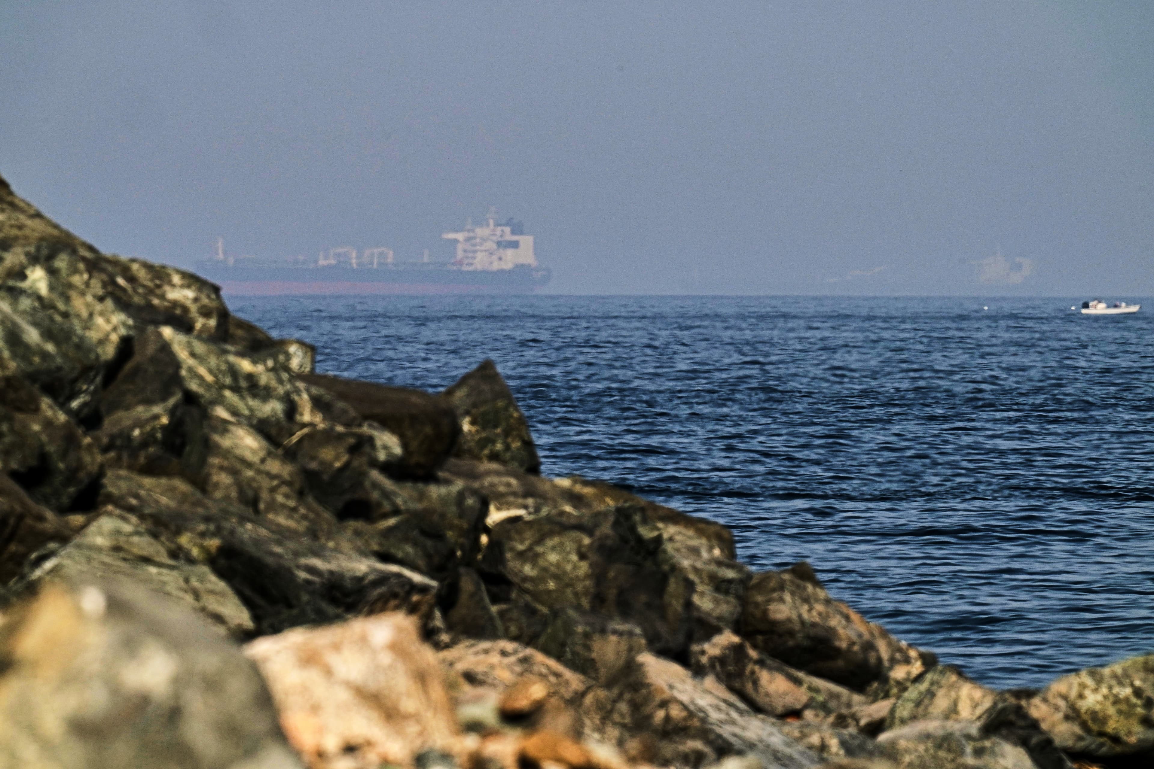 Trump says US will help ‘'free up' ships in Strait of Hormuz