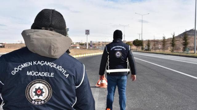 Türkiye genelinde 355 düzensiz göçmen yakalandı