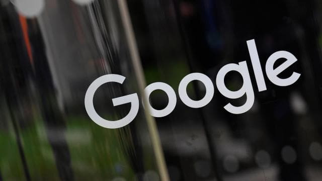 AB Komisyonu, Google'a 890 milyon euro ceza verdi