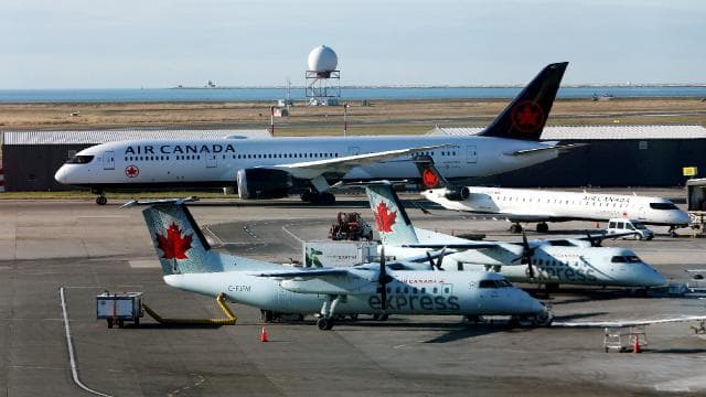 Eski Air Canada pilotu, lisanssız uçuş nedeniyle suçlandı