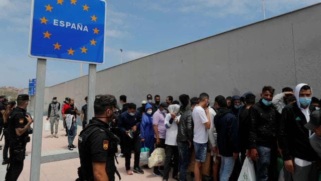 İspanya'dan dönen düzensiz göçmen sayısı 69 bin 500'e ulaştı, ölü sayısı 67 oldu