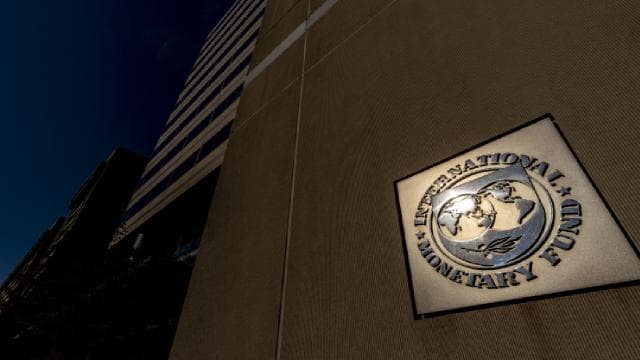 IMF, Ukrayna'ya 690 milyon dolarlık ödeme için anlaşma sağladı