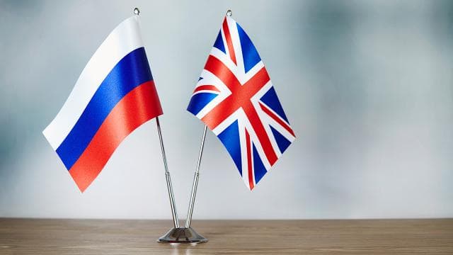 Rusya'nın Londra Büyükelçisi İngiltere Dışişleri Bakanlığına çağrıldı