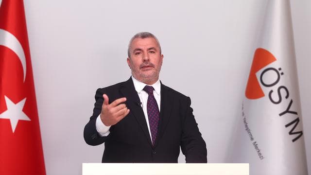 ÖSYM Başkanı Ersoy'dan YKS sırasında sessizlik çağrısı