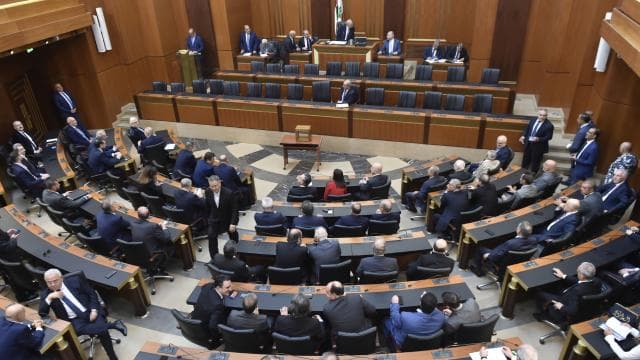 Lübnan Meclisi genel af yasasını kabul etti