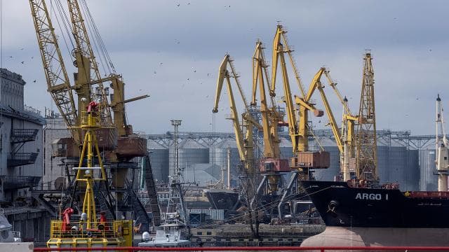 Rusya, Ukrayna'nın Odessa Limanı'na saldırı gerçekleştirdi