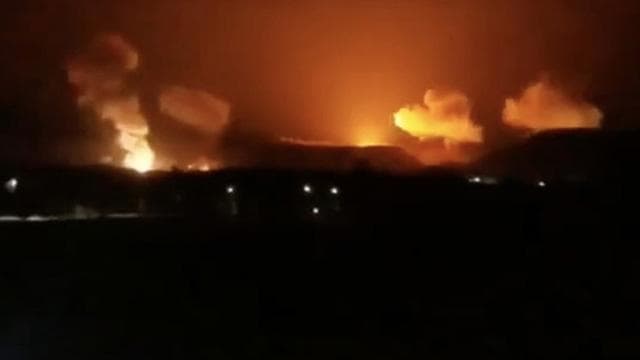 Husiler, Suudi Arabistan'ın Kamaran Adası'na hava saldırısı düzenlediğini iddia etti
