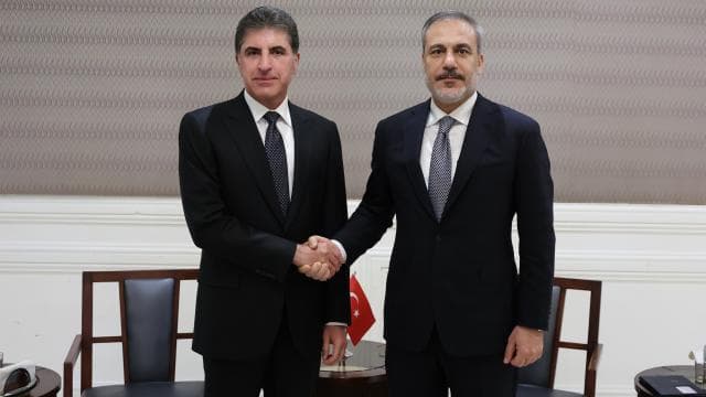 Bakan Fidan, Barzani ile telefonla görüştü