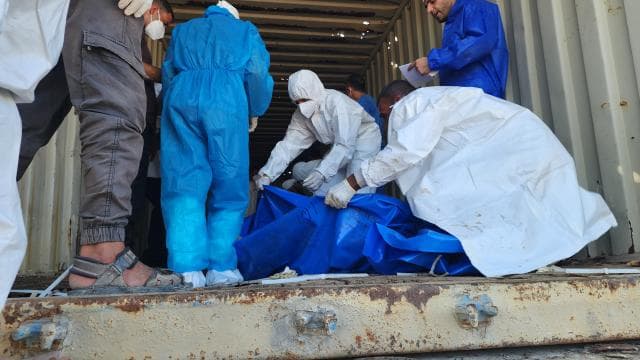 İsrail, 1700 Filistinlinin cenazesini müzakere aracı olarak tutuyor